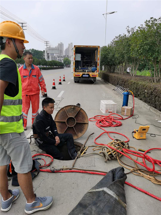 贡嘎翻衬法管道修复技术主要工序