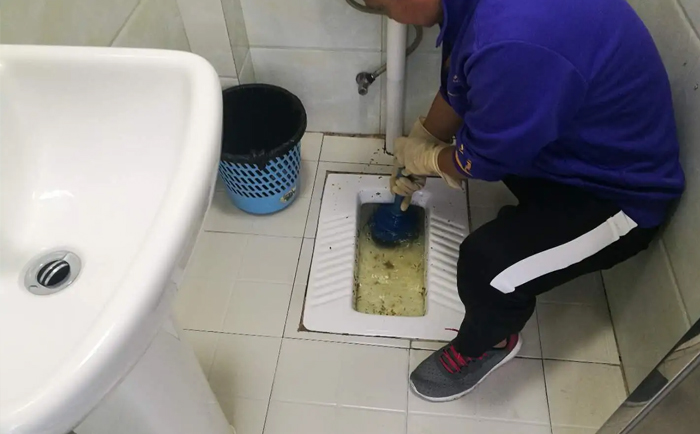 贡嘎疏通蹲坑
